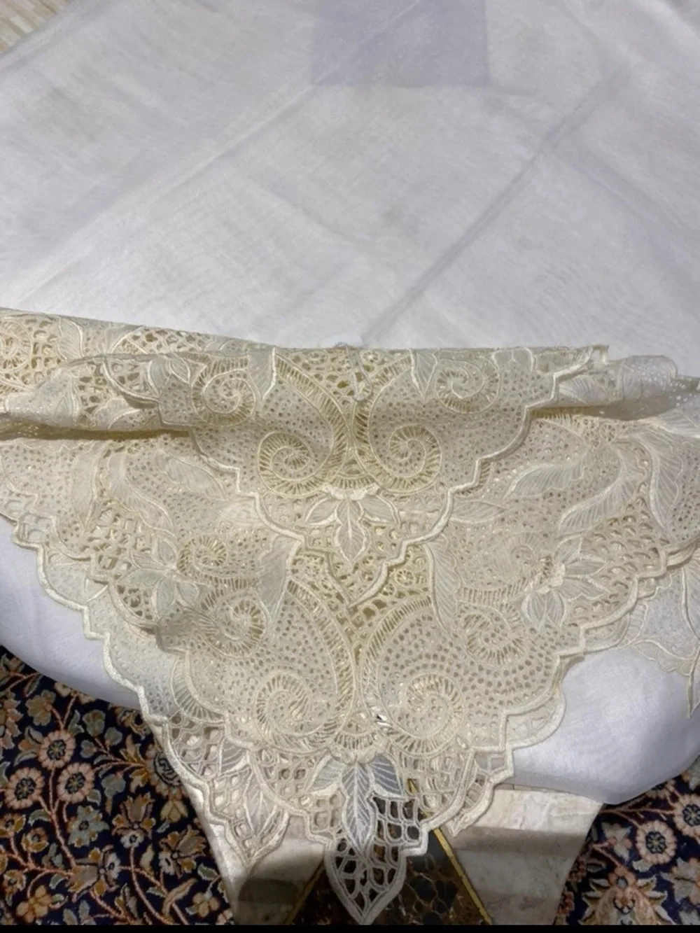 Vintage Tablecloth 72”x94” ecru/ cream